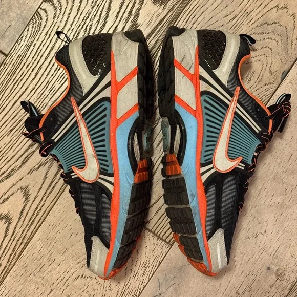 NIKE MEN’S AIR ZOOM VOMERO 5 'BLUE GAZE TOTAL ORANGE' - Picture 11 of 15